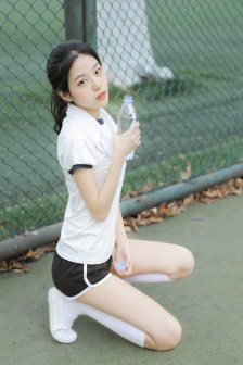 两个人拔萝卜视频高清